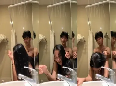 bokep indo ngewe di toilet mall